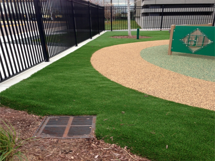 Fake Grass Tornillo Texas Kindergarten